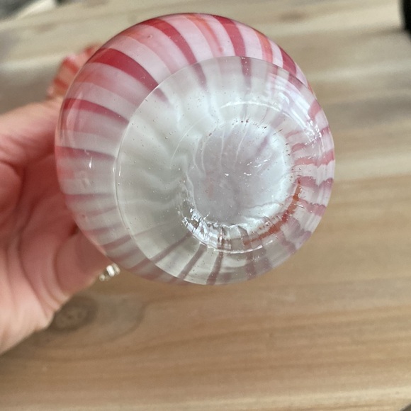 Vintage Crimped Flared Rim Bud Vase - Picture 5 of 6